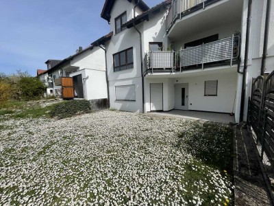 Helle 2-Zimmer Wohnung mit Balkon im EG in Freudental