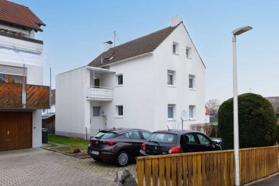 Gepflegtes 3 Familienhaus