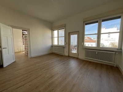 Super, schöne, frisch sanierte Jugendstil Altbauwohnung 4-Raum-Wohnung in Butzbach