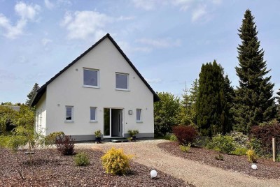Herzliche Einladung zur Hausbesichtigung im Musterhaus am 27.07.2025 in Chemnitz