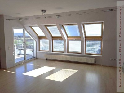 Schicke Maisonette-Wohnung mit EBK - sofort frei