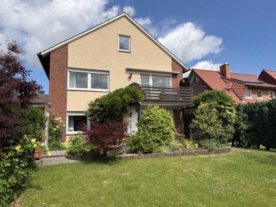 Gepflegtes Zweifamilienhaus mit Ausbaupotential in zentraler Toplage von Haltern am See