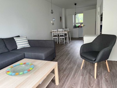 Hochwertige 2,5-Zimmer-EG-Wohnung möbliert in Hohen Neuendorf