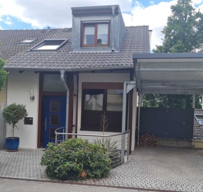 Doppelhaushälfte in Waldrandlage – Modern, familienfreundlich