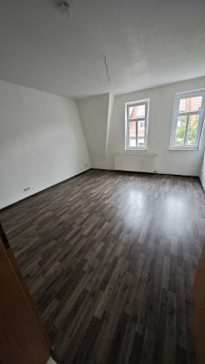 2-Raum-Wohnung im Stadtzentrum zu vermieten!