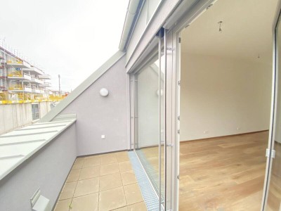 ERSTBEZUG - Sonnige 3 Zimmerwohnung mit Dachterrasse - 2 bedroom Apartment with terrace