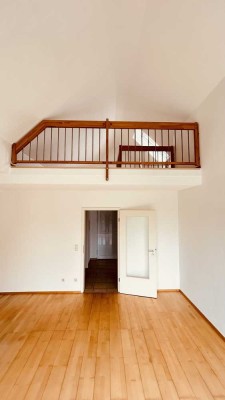 Attraktive Galeriewohnung mit Südbalkon