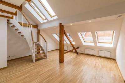 Wohnen mit Weitblick – 3-Zimmer-Dachgeschoss mit Galerie