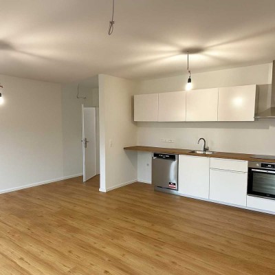Moderne 2-Zimmer-Wohnung mit Balkon und Blick ins Grüne