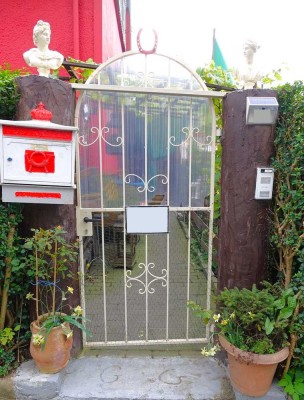 = H = EINFAMILIENHAUS / DOPPELHAUSHÄLFTE IN WUPPERTAL-KATERNBERG! = H =