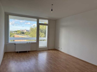 !! Einzugsbereit !! Helle 2,5 Zimmer Wohnung mit Balkon