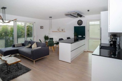 Geschmackvolle, neuwertige 3-Raum-Wohnung mit geh. Innenausstattung mit EBK in München Schwabing