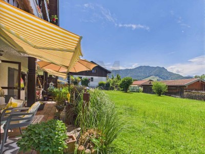 Zuhause oder Zweitwohnsitz? Zauberhafte Bergblick-Wohnung in Unterwössen