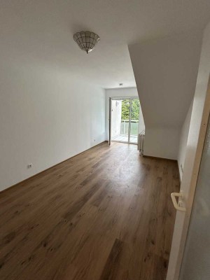 Seniorenresidenz Quellenhof Ü60, helle 2-Zimmer-Wohnung am Burgpark