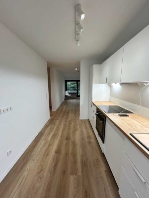 Geschmackvolle 3,5-Raum-Wohnung mit gehobener Innenausstattung mit EBK in Stuttgart