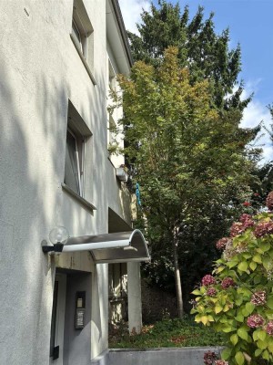 Klasse 2 Zi.-Wohnung mit Parkett, Duschbad, in guter Lage, super Rendite