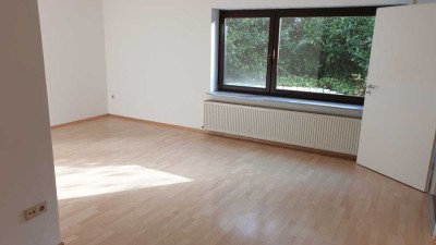 Schöne helle Wohnung mit Terrasse in Backnang