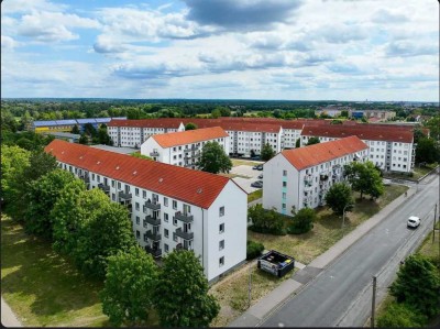 Gepflegte 4 ZKB Wohnung in Bitterfeld-Wolfen! WE27