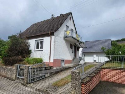 Sofort Bezugsbereit - schönes EFH mit Balkon, Garage und kleinem Garten auf dem Drehenthalerhof