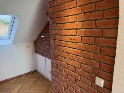 Schöne 3-Zimmer-Dachgeschosswohnung mit gehobener Innenausstattung mit Loggia in Bottrop