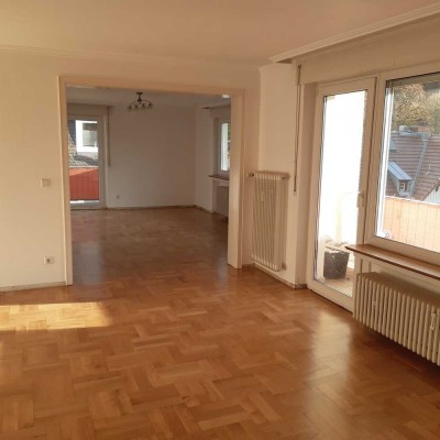 Gemütliche 3,5-Zimmer-Wohnung mit 2 Balkonen in super Lage!