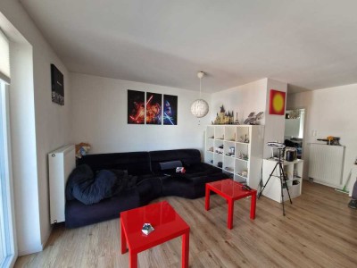 Helle moderne 2-Zimmer-Wohnung