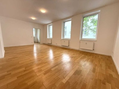 Maisonette-Remise mit 2 Zimmern - Saniert - in Spandau - Nähe Havel - frei ab sofort