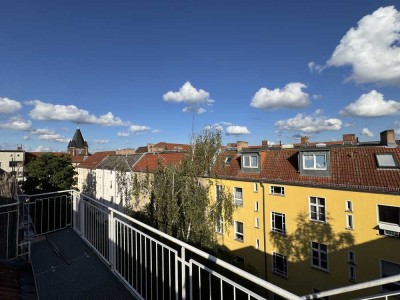 3-Zimmer-DG-Wohnung mit Dachterrasse in Berlin Oberschöneweide (Köpenick)