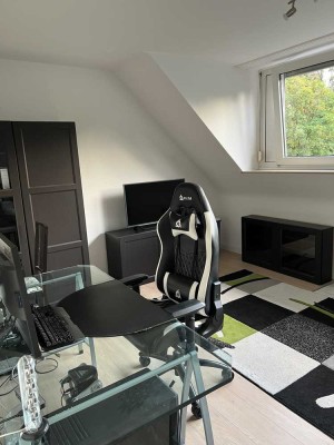 Schöne 1-Zimmerwohnung – frisch renoviert mit Einbauküche und guter Verkehrsanbindung
