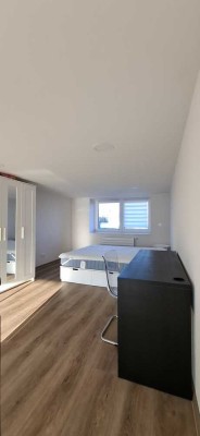 *** TOP LAGE! - helles Maisonette-Appartement - möbliert (474) ** inkl. Glasfaser ***