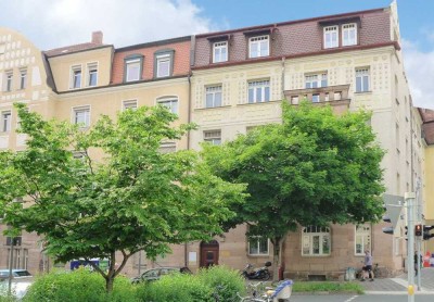 Wohnen über den Dächern von Nürnberg-Schoppershof
* 4-Zimmer * 2 Etagen * Dachterrasse * Sauna *