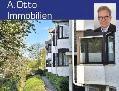 Krefeld - Bockum, Erstbezug nach Sanierung,  moderne 2-Zimmer-Wohnung mit großem Sonnenbalkon