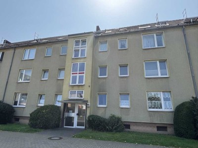 *** WBS *** Gemütliche 2-Zimmer-Dachgeschoss-Wohnung im Duisburger Süden!