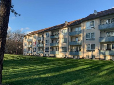 Schöne 3-Zimmer Wohnung mit Balkon im Pinienhain zu vermieten