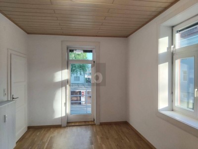 SEHR ZENTRAL IN RUHIGER LAGE