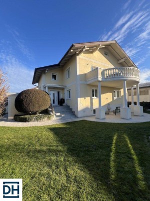 Wohnhaus mit 2 Einheiten - Bergblick und charmanter Garten