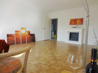 5-6 Zimmer Maisonette-Wohnung mit Balkon, Garage, Stellplatz, Einbauküche, 2 Bäder + GWC