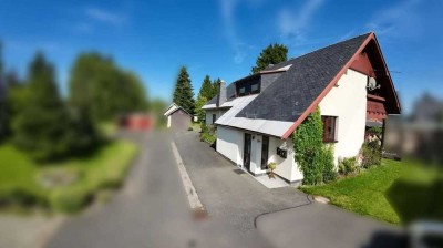 Großes Einfamilienhaus in Grünbach im Vogtland - flexibel nutzbar