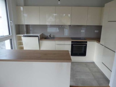 Moderne 3-Zimmer Wohnung mit Balkon in Leonberg