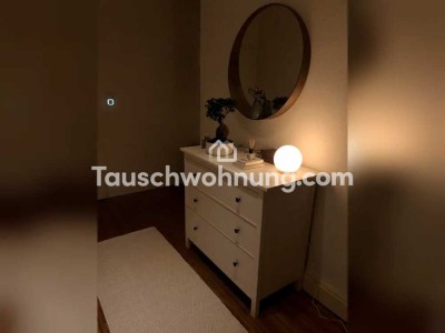 Tauschwohnung: Kleine Wohnung am Hafen (Baumwall) gegen 3 Z. Wohnung