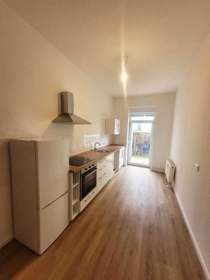 *Ihre Suche hat ein Ende* 2-Zimmer-Wohnung mit Terrasse + Einbauküche + großes Tageslichtbad !!!