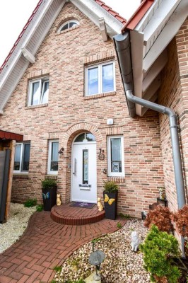 PREISSENKUNG *** BESONDERE DOPPELHAUSHÄLFTE IN RUHIGER LAGE ***