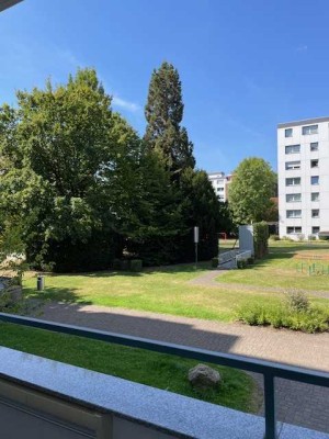 Solide Kapitalanlage/ Schöne 2,5 Raum Wohnung mit Aufzug