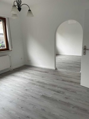Erstbezug nach Sanierung: ansprechende 3-Zimmer-Wohnung in Pforzheim