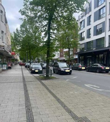 4 1/2-Raum-ETW mit Balkon und eigenem Kfz.-Stellplatz