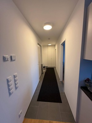 2 Zimmer Wohnung zu vermieten.