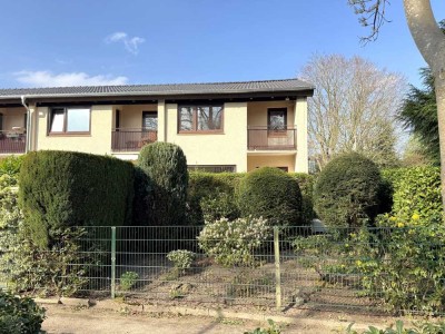 Bramfeld: 3-Zi. Endhaus mit Vollkeller u. Terrasse