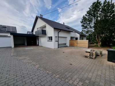 5-Zimmer Dachgeschosswohnung in Filderstadt mit Balkon und Dachterasse