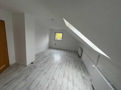 Dachgeschosswohnung in ruhiger Seitenstraße von Herne