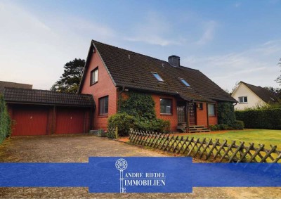 Großes Einfamilienhaus–Mehrgeneration–Einlieger | über 250 m² Wohn-/Nutzfläche | OG-Ausbaureserve